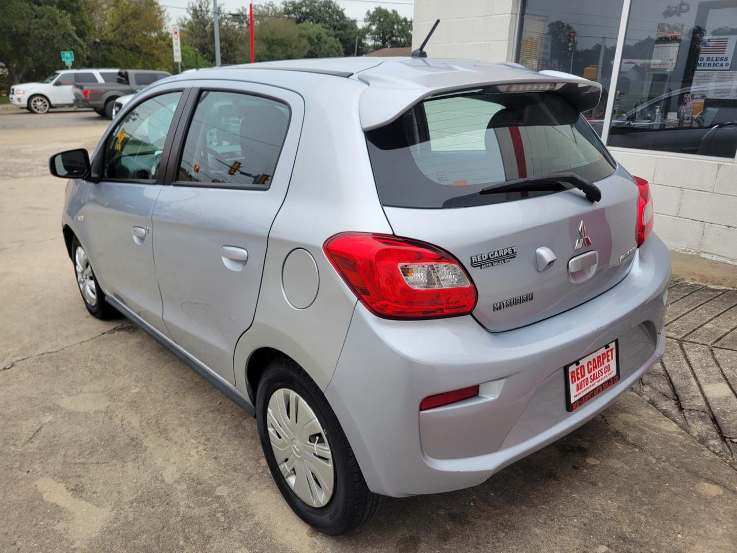 2018 SILVER /GRAY Mitsubishi Mirage (ML32A3HJ6JH) with an 1.2L I3 F DOHC 12V engine, Automatic transmission, located at 503 West Court, Seguin, TX, 78155, (830) 379-3373, 29.568621, -97.969803 - Photo#3